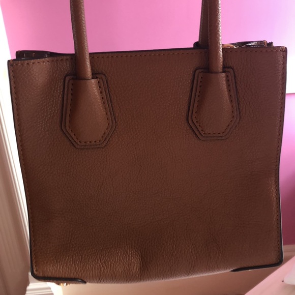 Tan Michael Kors purse - Picture 3 of 6